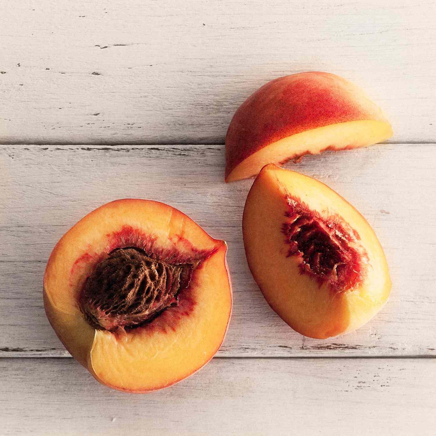 Peach Fruit Plant 